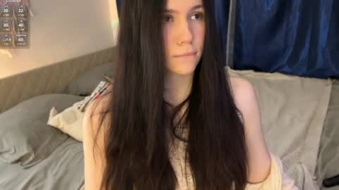 Jennet online show from February 5, 2025, 5:31 pm