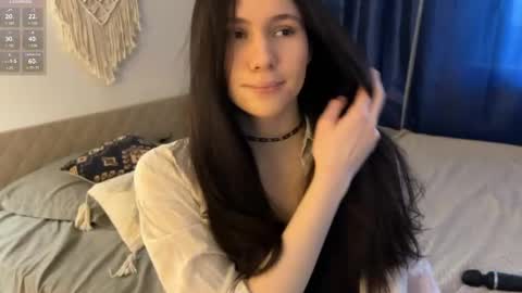 Jennet online show from February 9, 2025, 11:04 am