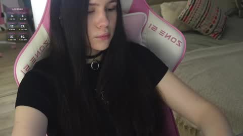 Jennet online show from February 21, 2025, 2:59 pm