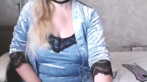 Nimfalove online show from December 7, 2024, 10:23 am