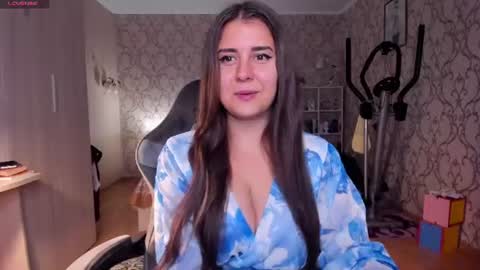 Nina online show from June 26, 2026, 7:18 pm
