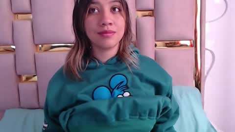 Snapshot of nina_carther chatting on October 15, 2025, 12:27 pm Nina Carther online show from October 15, 2025, 12:27 pm