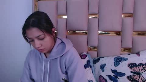 Nina Carther online show from November 7, 2025, 11:54 am