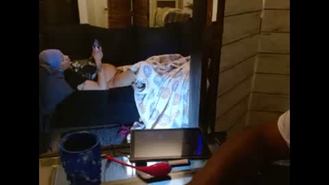 Nina Fame online show from October 22, 2025, 6:13 am