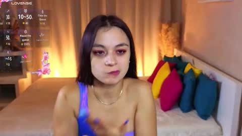 Ketrin online show from September 13, 2025, 3:39 am