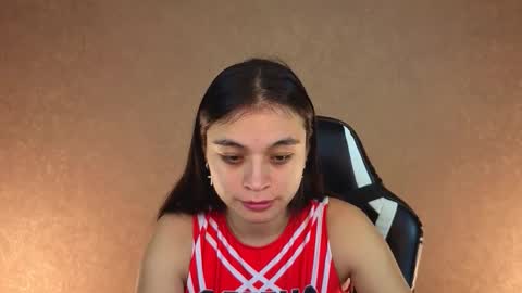 Ketrin online show from November 11, 2025, 2:55 am