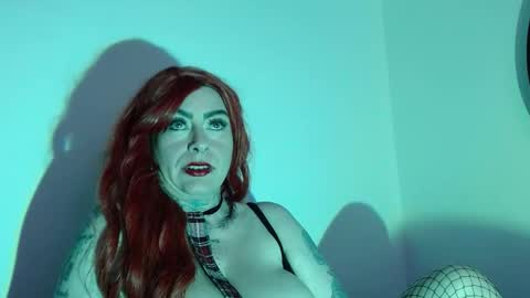 nina_foxx02 online show from December 20, 2025, 8:27 pm