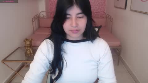 Nina online show from January 8, 2026, 1:02 pm