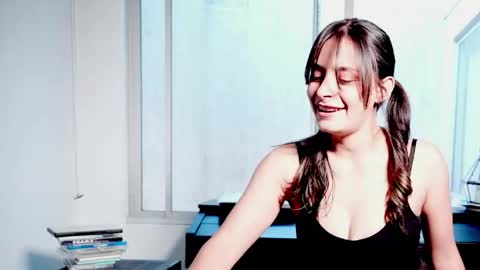Nina J online show from May 16, 2026, 4:39 pm