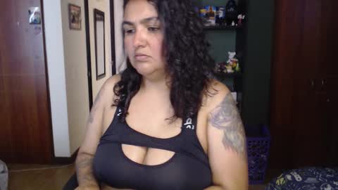 Snapshot of nina_moonbeam chatting on October 16, 2025, 8:10 pm Nina Moon online show from October 16, 2025, 8:10 pm