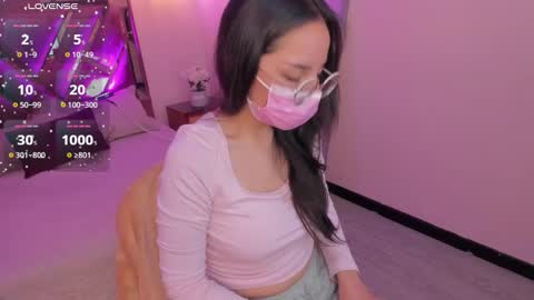 Nina myers online show from December 19, 2025, 2:40 am