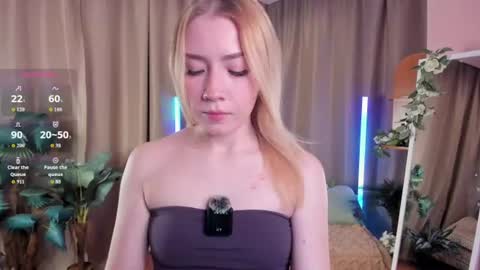 Snapshot of nina_original chatting on July 3, 2026, 2:18 am Nina online show from July 3, 2026, 2:18 am