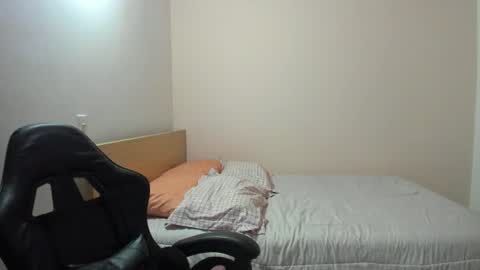 Snapshot of nina_pons chatting on June 12, 2026, 12:53 am Nina online show from June 12, 2026, 12:53 am