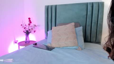 Nina online show from January 13, 2025, 5:12 pm