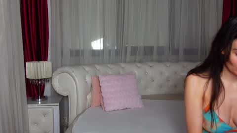 Snapshot of ninacrystal chatting on March 7, 2025, 6:57 am NinaCrystal online show from March 7, 2025, 6:57 am