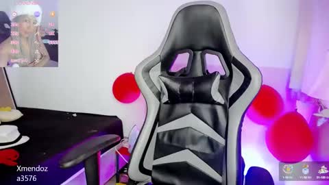 Snapshot of ninatinydoll1 chatting on February 16, 2025, 11:59 am ninatinydoll1 online show from February 16, 2025, 11:59 am