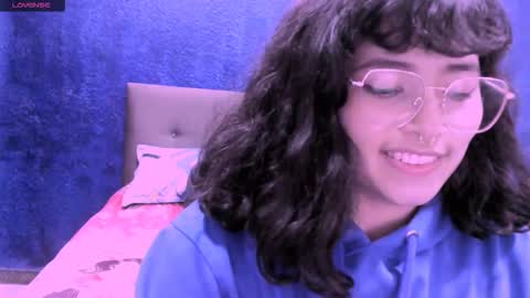 Nina online show from September 12, 2025, 3:28 am