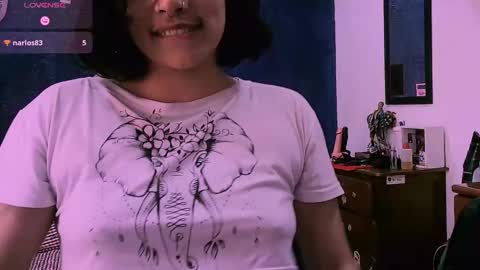 Nina online show from December 20, 2025, 2:35 pm