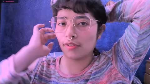 Nina online show from January 19, 2026, 3:49 pm