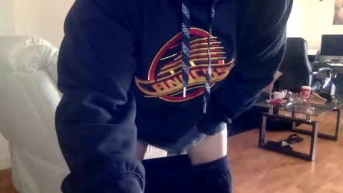 nineinchman69 online show from September 22, 2025, 8:00 pm