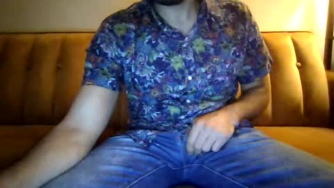 nineinchthicky online show from September 15, 2025, 1:27 am