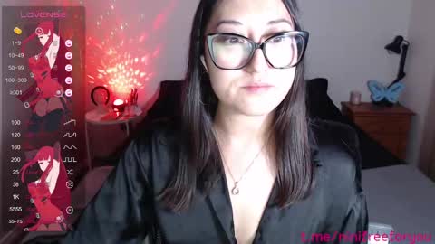 Ninimoon online show from September 11, 2025, 5:07 am