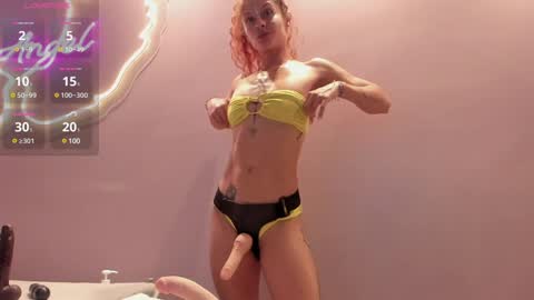 Snapshot of ninna_monroe_ chatting on December 14, 2024, 7:46 pm Ninna online show from December 14, 2024, 7:46 pm