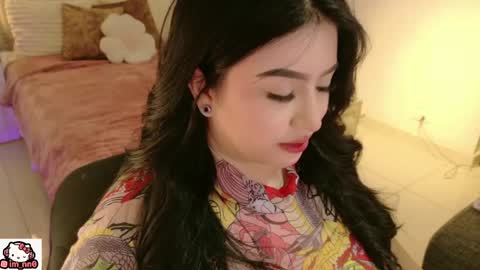 Nina online show from March 18, 2026, 1:03 pm