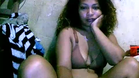 nirina149521 online show from November 17, 2025, 12:55 pm