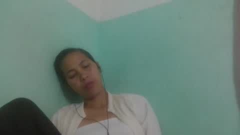 nirisouh online show from April 11, 2026, 7:45 am