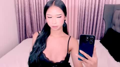 Samantha online show from March 25, 2026, 1:17 pm