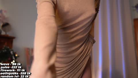 Snapshot of nisuri chatting on January 23, 2025, 4:37 pm Suri online show from January 23, 2025, 4:37 pm