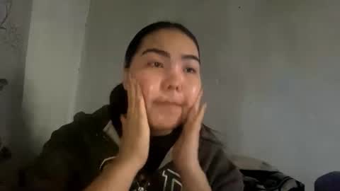 Molly online show from December 20, 2025, 10:11 am