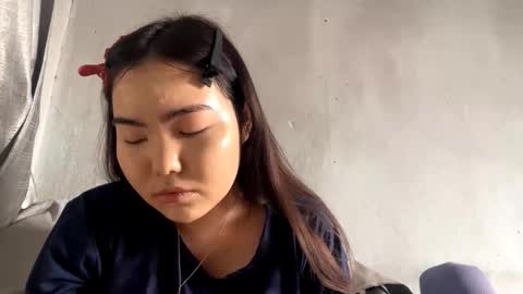 Molly online show from January 6, 2026, 8:18 am