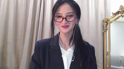 Niu online show from October 1, 2025, 1:06 pm