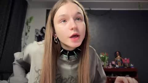 Tears Lora online show from March 9, 2025, 1:35 am