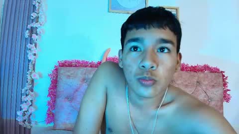 Snapshot of noa_hot69 chatting on May 18, 2026, 3:35 am Noah online show from May 18, 2026, 3:35 am