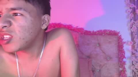 Snapshot of noa_hot69 chatting on May 20, 2026, 4:29 am Noah online show from May 20, 2026, 4:29 am