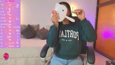 Gaby  Megan  Juliana  online show from October 11, 2025, 12:04 pm