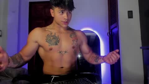 noah_223 online show from May 21, 2026, 5:25 am
