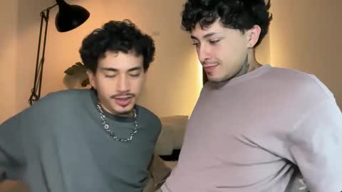 Snapshot of noah_and_steven chatting on May 16, 2026, 10:30 pm noah_and_steven online show from May 16, 2026, 10:30 pm