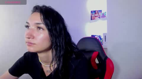 Snapshot of noah_carter16 chatting on April 8, 2026, 11:43 am NOAH online show from April 8, 2026, 11:43 am