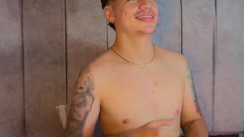 NOAH  online show from February 10, 2025, 1:24 am