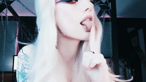 Snapshot of noah_elmer chatting on December 24, 2024, 6:06 pm REAL name LiaDM are always open online show from December 24, 2024, 6:06 pm