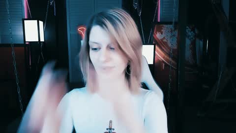 Snapshot of noah_elmer chatting on December 25, 2024, 3:17 pm REAL name LiaDM are always open online show from December 25, 2024, 3:17 pm