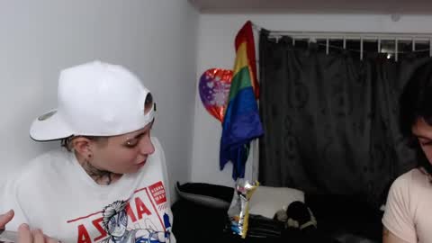 noah hehim    online show from January 9, 2025, 1:18 am