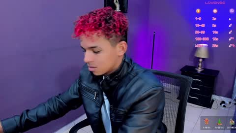 noah_smith04 online show from December 5, 2024, 12:44 pm