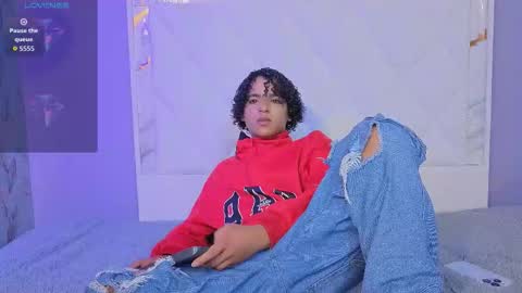 noah_smith04 online show from March 11, 2026, 1:06 pm