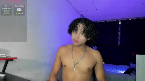 noah_smith04 online show from April 9, 2026, 7:41 pm