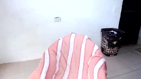 Snapshot of noah_sokolov_ chatting on February 25, 2026, 3:32 pm Kervs online show from February 25, 2026, 3:32 pm